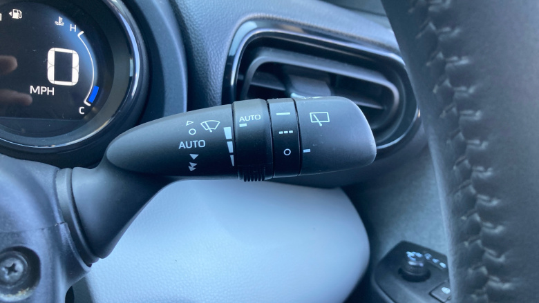 Toyota Yaris 1.5 Hybrid Excel 5dr CVT Hybrid Hatchback